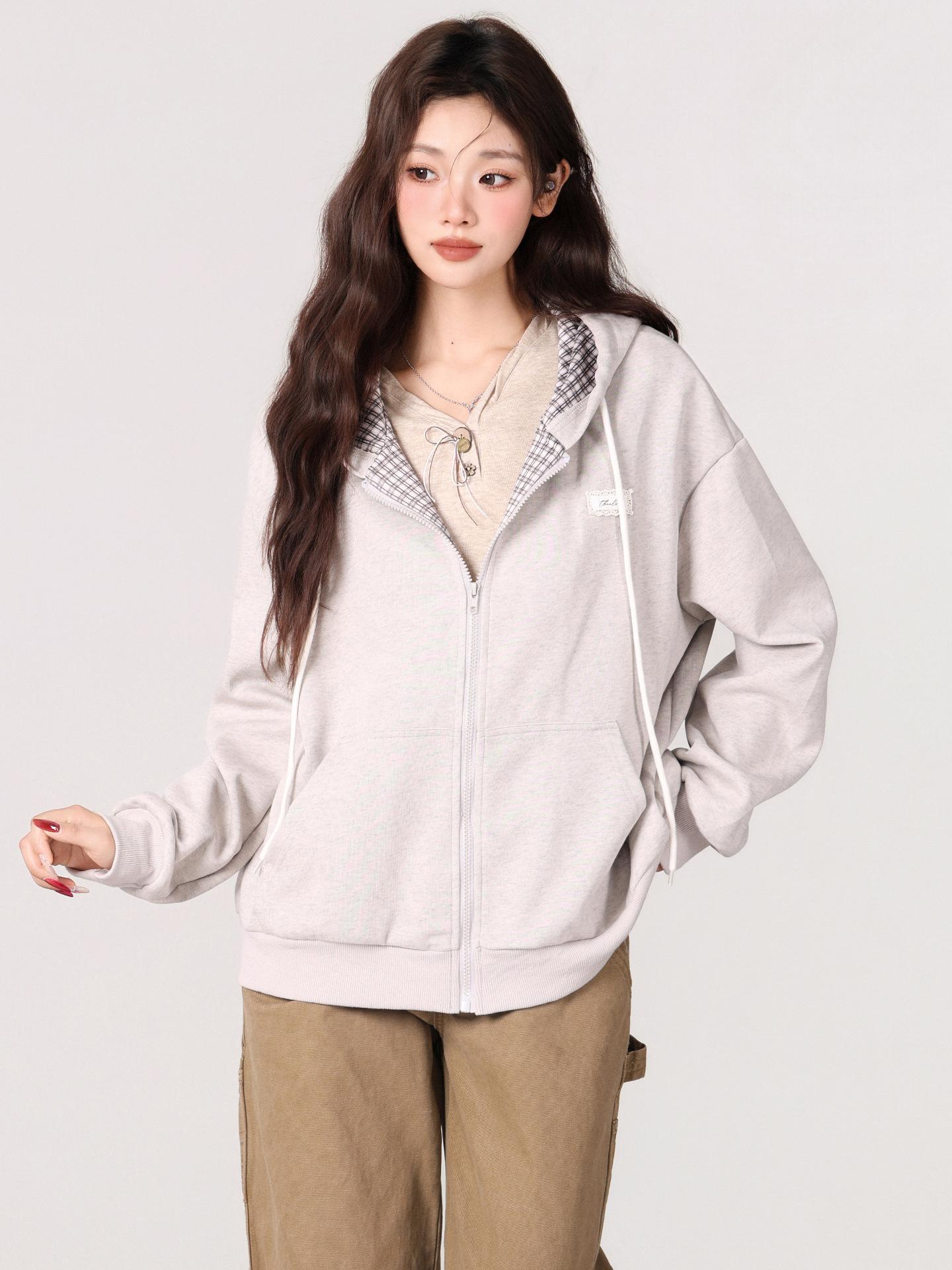 

New plaid splicing long-sleeved sweater cardigan jacket autumn and winter lazy high-end hooded thickened top women one size fits all