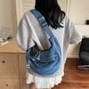 Knytväska axelväska ny retro denim messenger kvinna enkel pendling till jobbet student klassväska