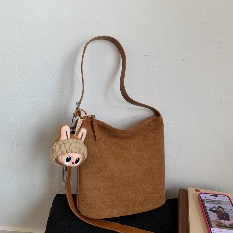 Herbst Retro Premium Feeling Achseltasche Damen 2025 neu matte Bucket Bag große Kapazität Schulter Pendlertasche Damen