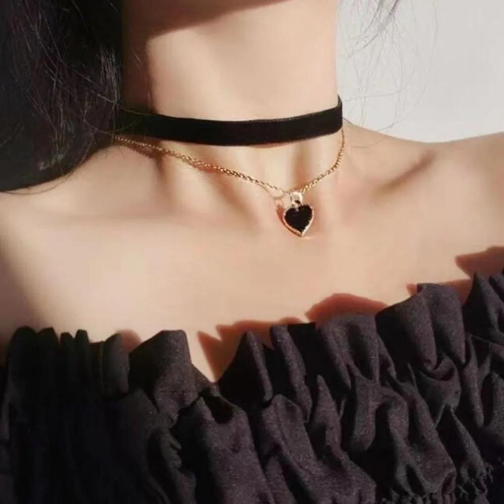 Fashion Korean Flannel Sexy Short Love Pendant Necklace for Women Black Two-layer Choker Party Jewelry Gift