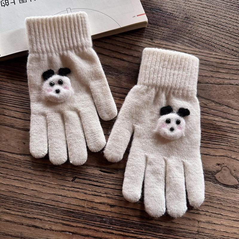 Knitted Animal Pattern Gloves For Winter Warmth And Style