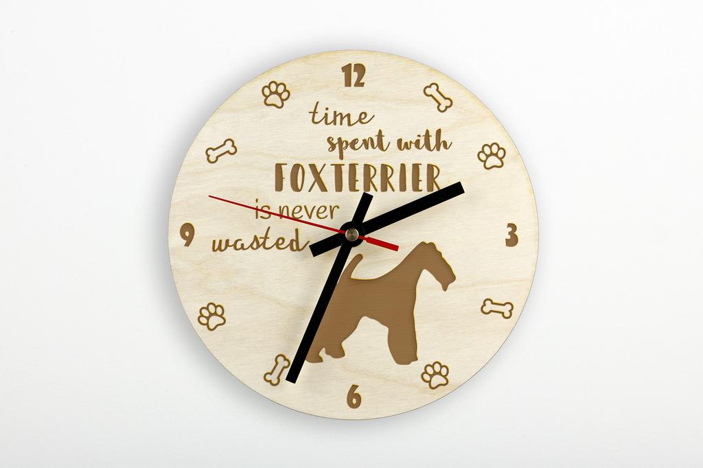 Tel Tüylü Fox Terrier - köpekli saat, ahşap oymalı saat, Art-Dog'dan kişiselleştirilmiş saat