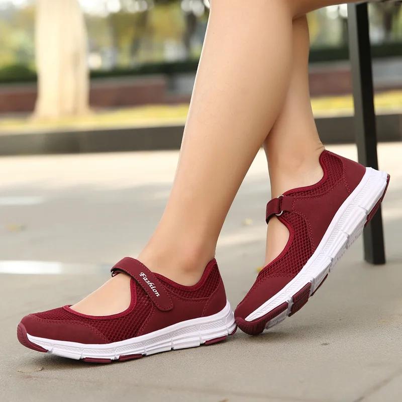 Classic Summer Women Casual Shoes Soft Portable Sneakers Walking Shoes Flat Soles for Women Breathable Slip On White Shoes Mujer