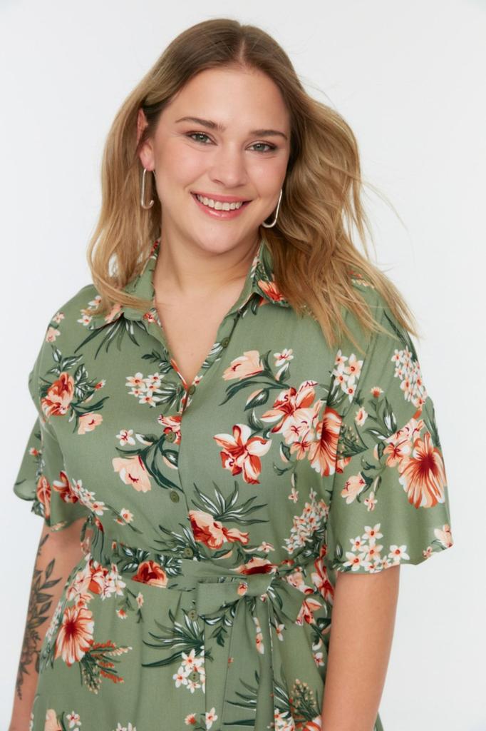 Women's Style Plus Size Green Floral Woven Slit Shirt Dress