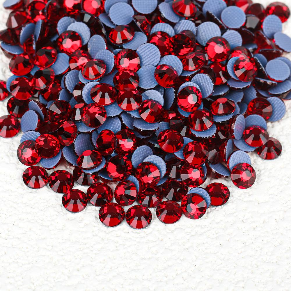 Weichen, Bază din Plastic de Înaltă Calitate Leave-In Diamante Colorate, Diamante pentru Manichiură, Autocolante Rotunde din Cristal pentru Bricolaj, Accesorii Bijuterii cu Diamante