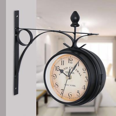 Gentral Station Hot Classic Retro Garten Home Dekoration Halterung Metall Uhr Doppelseitige Wanduhr Außen