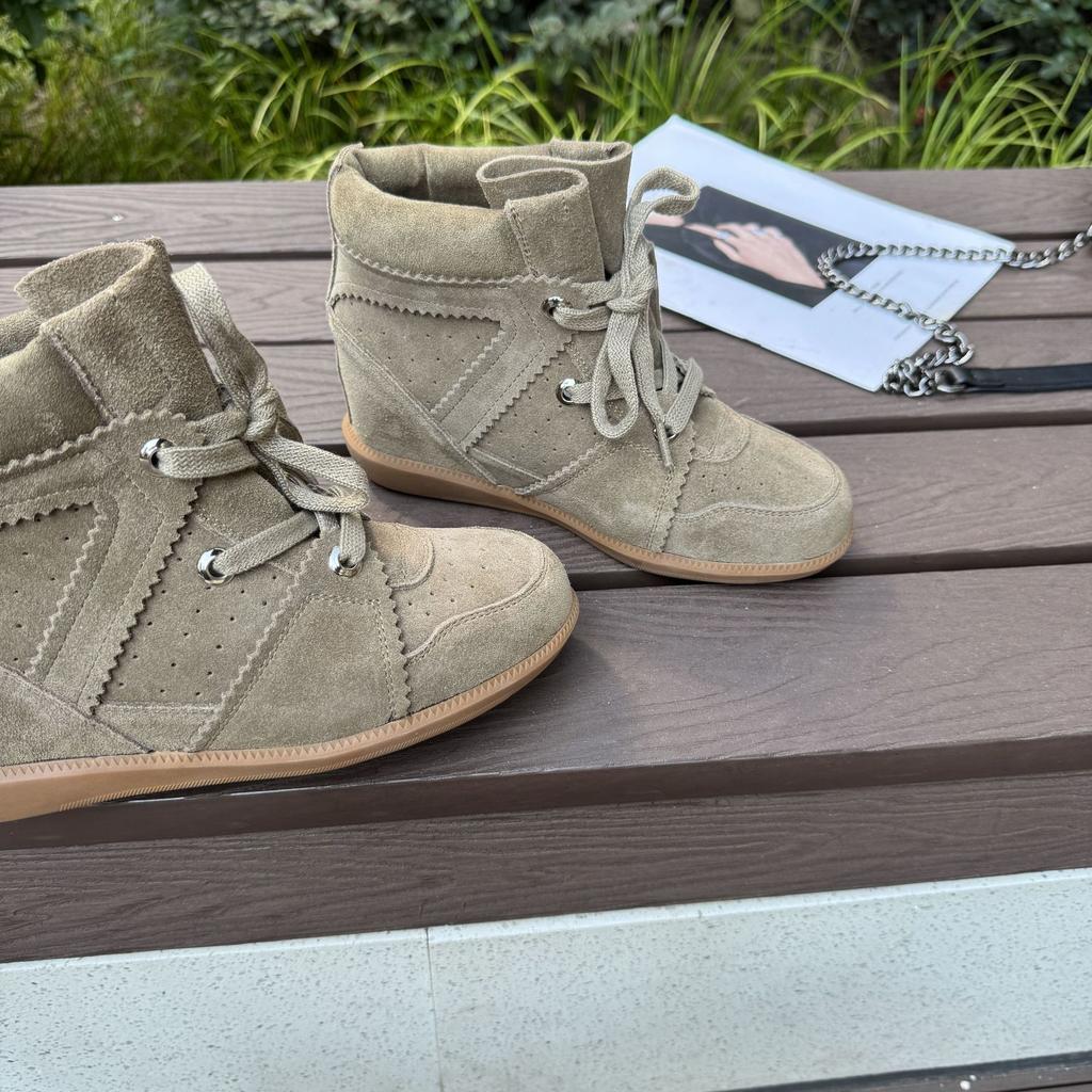 Stivaletti corti invernali da donna retrò high top Stivali da trekking da esterno con aumento di altezza da donna Stivaletti alla caviglia versatili di marca Scarpe sportive
