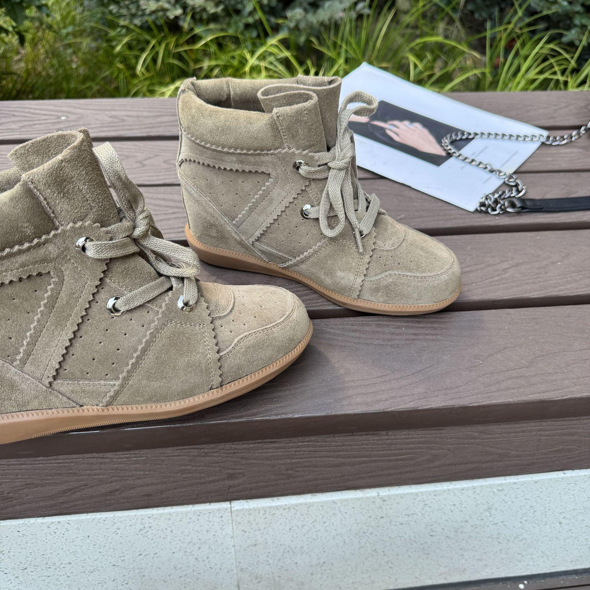 Высокие Ретро Женские Зимние Короткие Ботинки Женские Уличные Увеличивающие Рост Походные Ботинки Бренд Универсальные Ботильоны Спортивная Обувь 37 9470₽