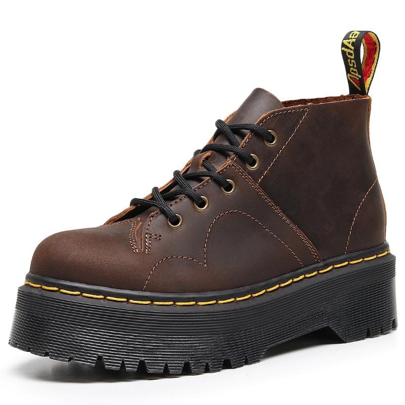 Neue Lochaffen-Gesicht Lokomotive Stiefel Damen Oberleder Kurze Stiefel Runde Spitze Herren und Damen Dicke Sohle Vielseitig Muffin-Sohle