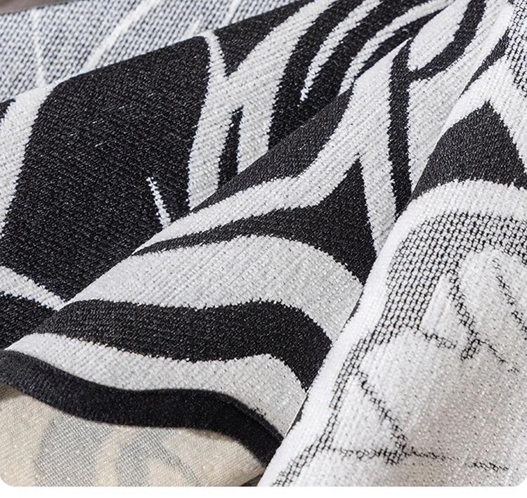 1pc Anti-Slip & Cat Scratch Resistant Irregular Shaped Sofa Cushion Sofa Seat Cushion, Suitable for All Seasons, Does Not Include Backrest, Armrests