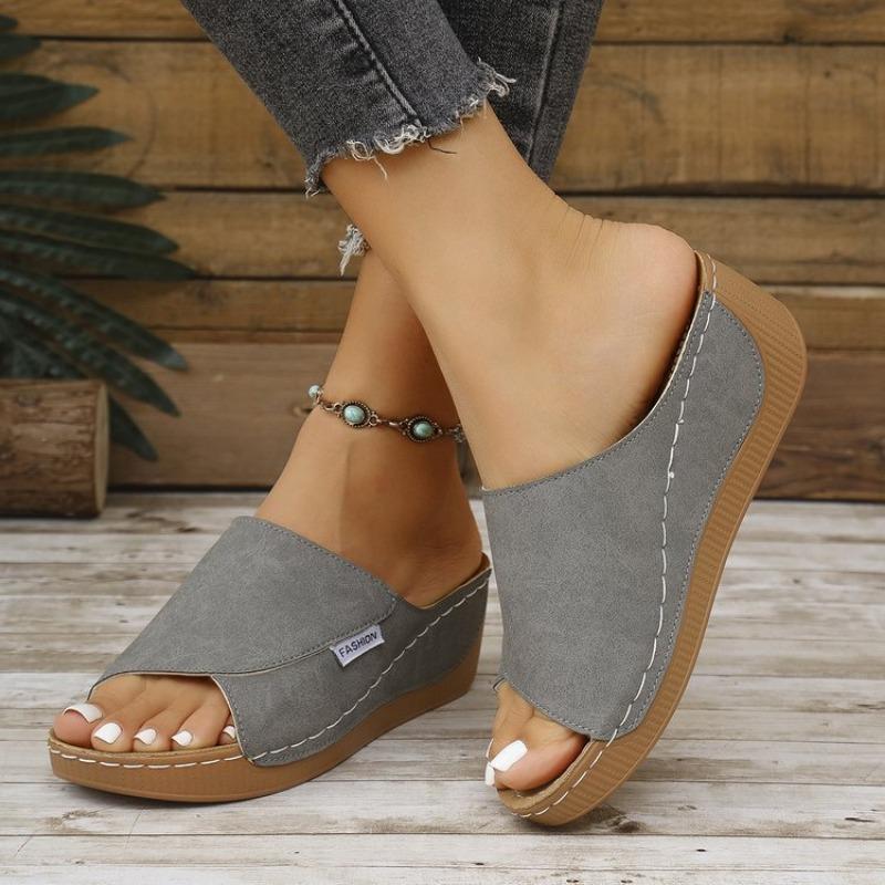 Large-sized Wedge Heel Casual Slippers Women's Summer Fashion Shoes Simple Fish-mouth Slippers