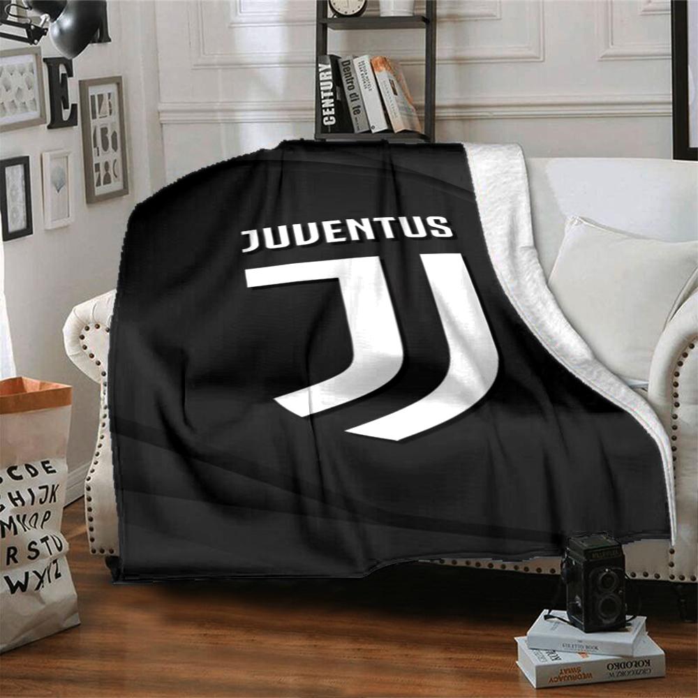 Decke mit Juventus Fußballclub Thema Aufdruck - Perfekt für Sofa, Bett, Reisen & Outdoor | Maschinenwaschbar, Gemütlich & Langlebig.