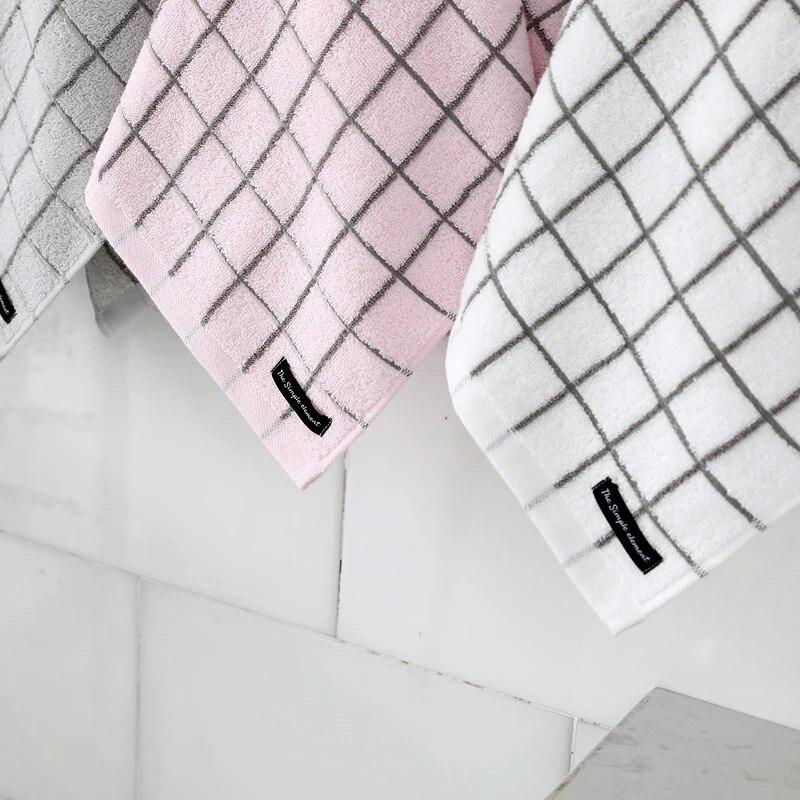 100% Pure Cotton Bath Towel, Beach Towel, Quick Drying, Travel Gym, Camping Sports, Thickened Towel, Face Wash Towel