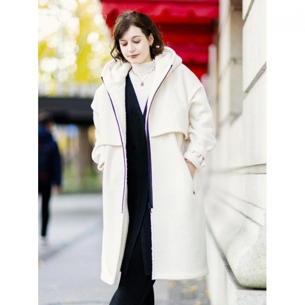 Specchio Hooded Coat 132 831 01