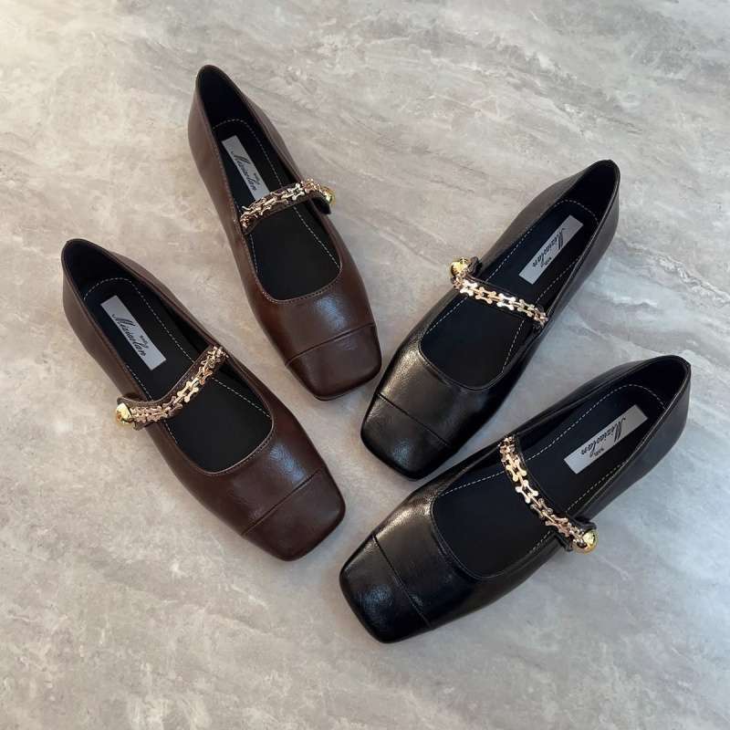 One-word buckle square head single shoes women's 2025 new shoes French Mary Jane women's shoes black Xiaoxiang evening breeze flats