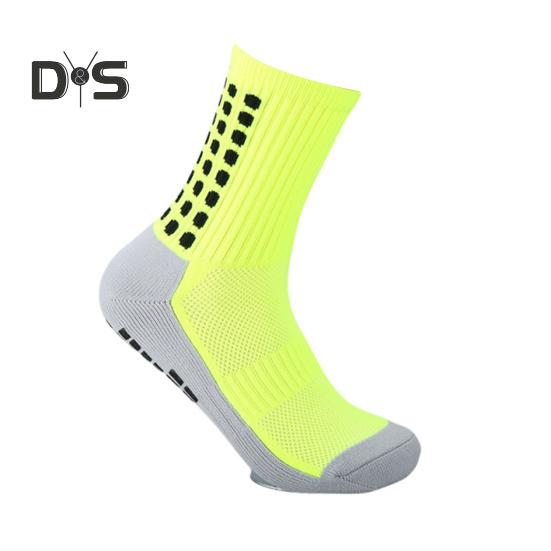 1 Pair Sports Socks Anti-slip Silicone Bottom Mid-tube Sweat Absorption Fine Knitting High Elasticity Daily Wear Football Basketball Calf Socks