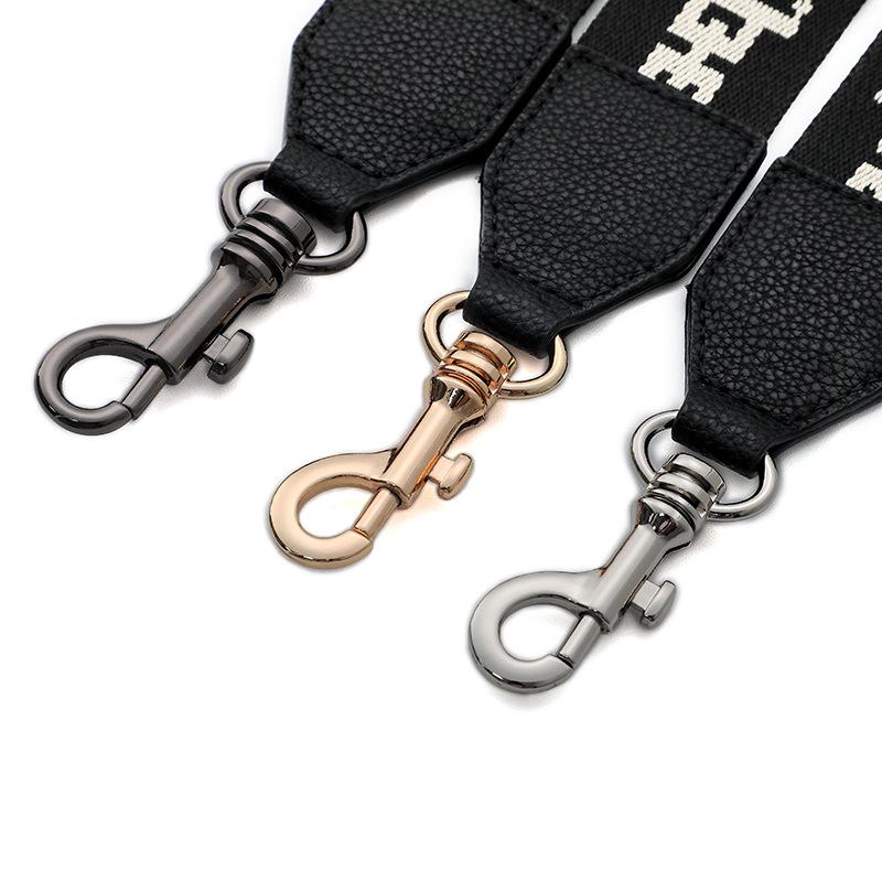 MHS-F-43 Crossbody Bag with Wide Lychee Grain Leather Strap and High-End Canvas Chain Pattern