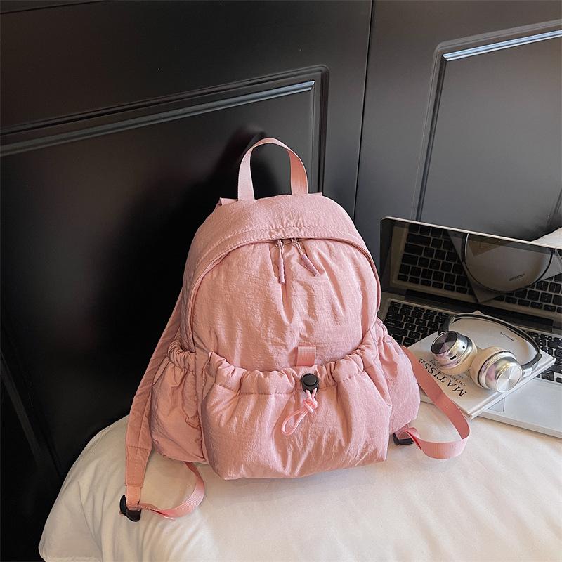 Korean version of large-capacity nylon backpack 2025 autumn new light leisure commuter backpack student bag