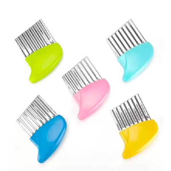 Stainless Steel Wavy Potato Cutter Crinkle French Fry Slicer Vegetable Chopper Wave Cutting for Potato Chips Carrot 3
