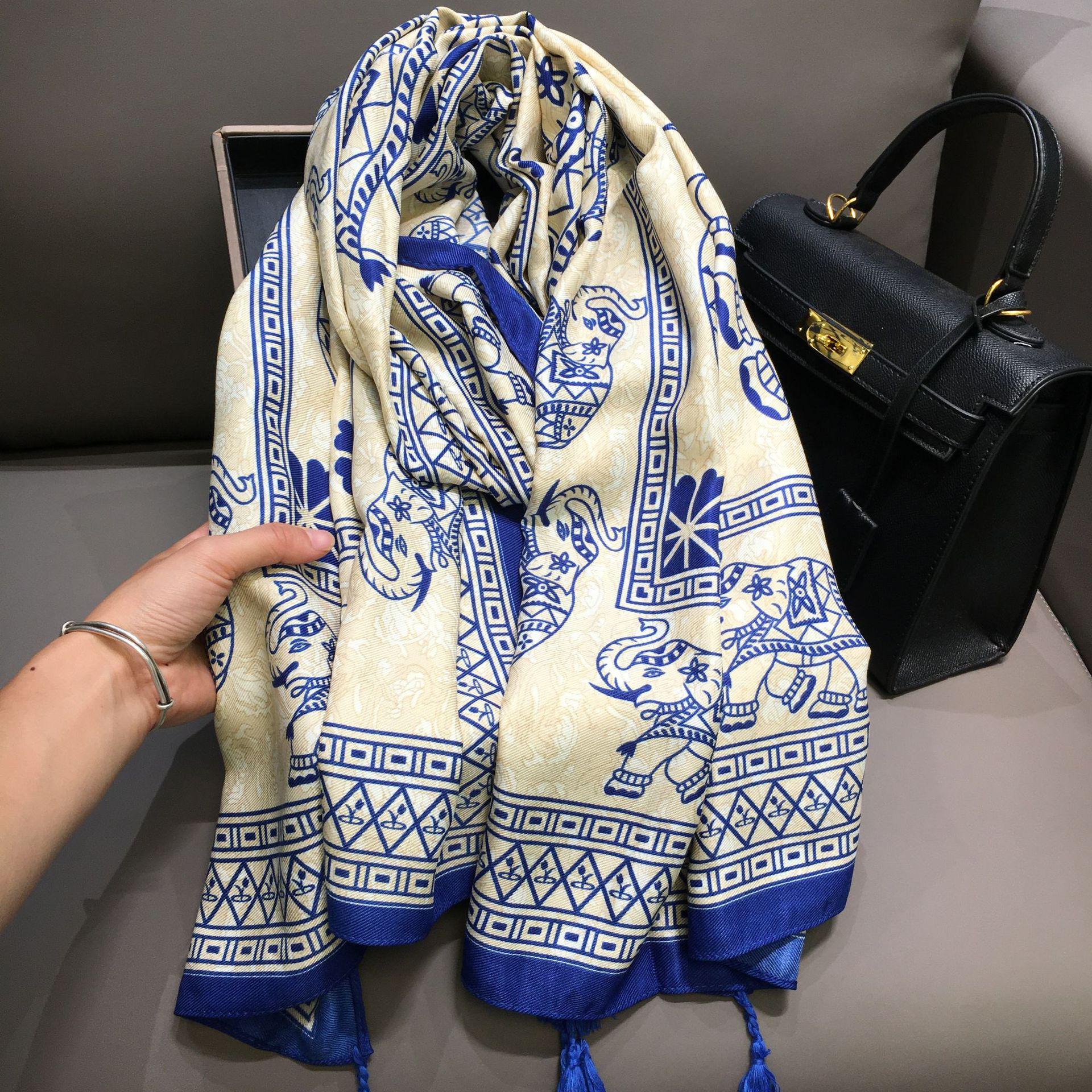 

Этнический синий шарф с кисточками в виде слона 2024: Корейский стиль, Дорожный аксессуар, Шаль для защиты от солнца Above 175cm