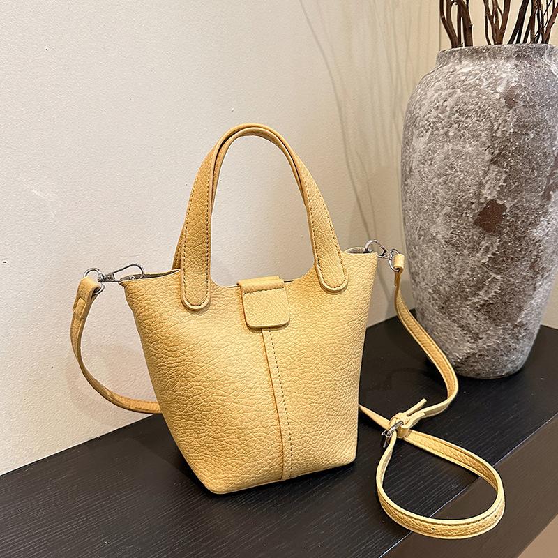 Bag Women's Pu Soft Leather Handbag Summer New Trendy Leisure Bucket Bag Versatile Shoulder Messenger Bag