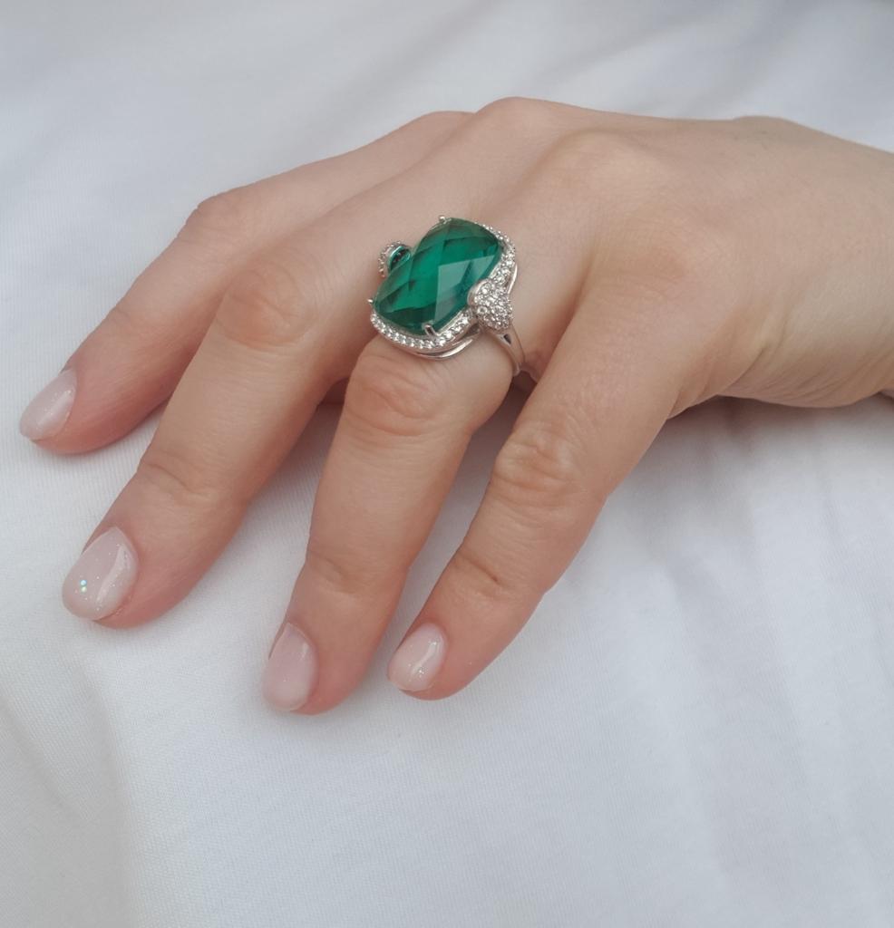 Nano Emerald Silver Ring (2123392) 6.75 Gr. 925 Samples