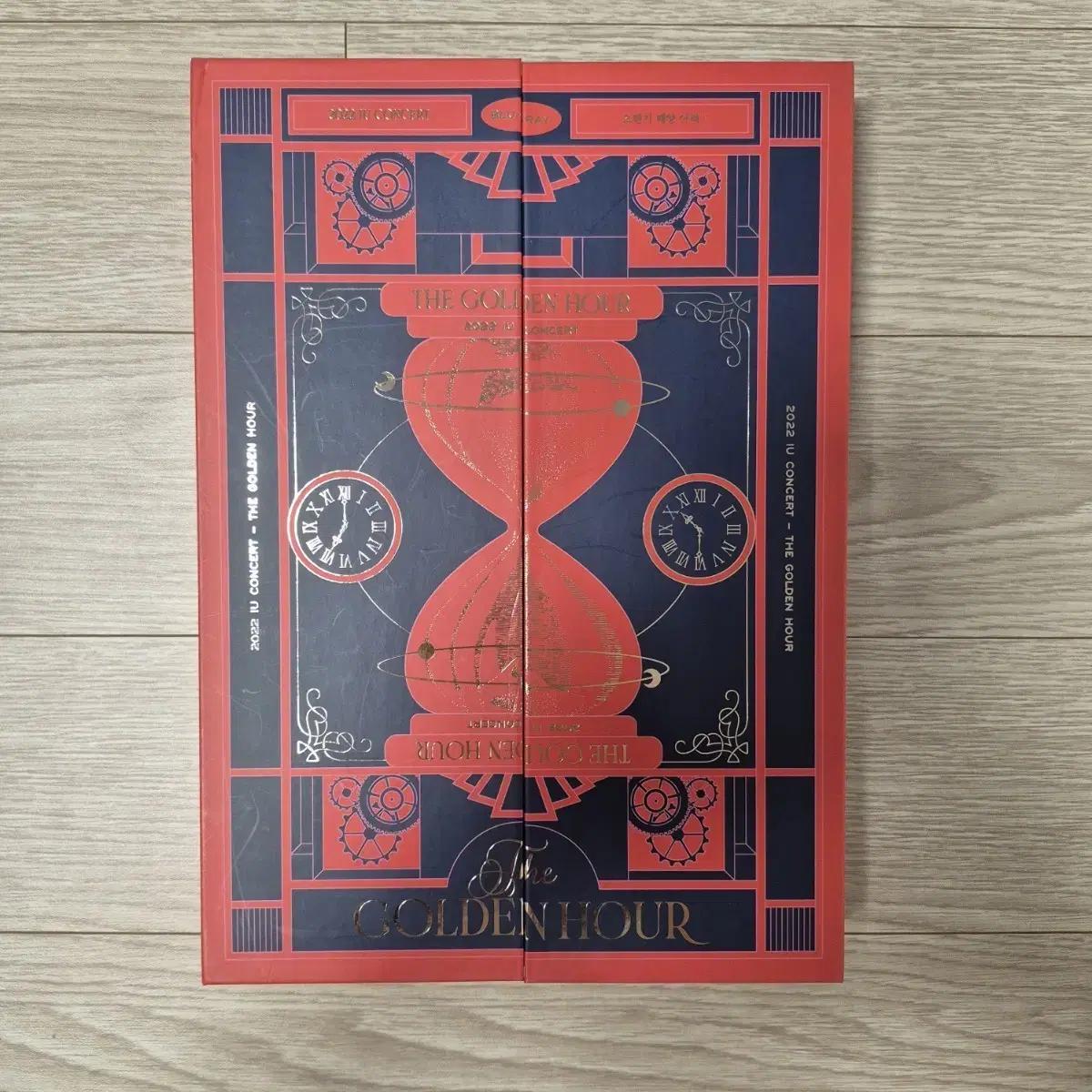 

IU Iu Золотой час Оранжевый Под Taeyang 2022 Концерт Blu-ray