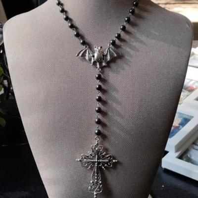 Punk Rock Sliver Color Bat Hollowed-out Pattern Cross Pendant Black Bead Chain Necklace for Women Men Hallowmas Y2K Jewelry Gift