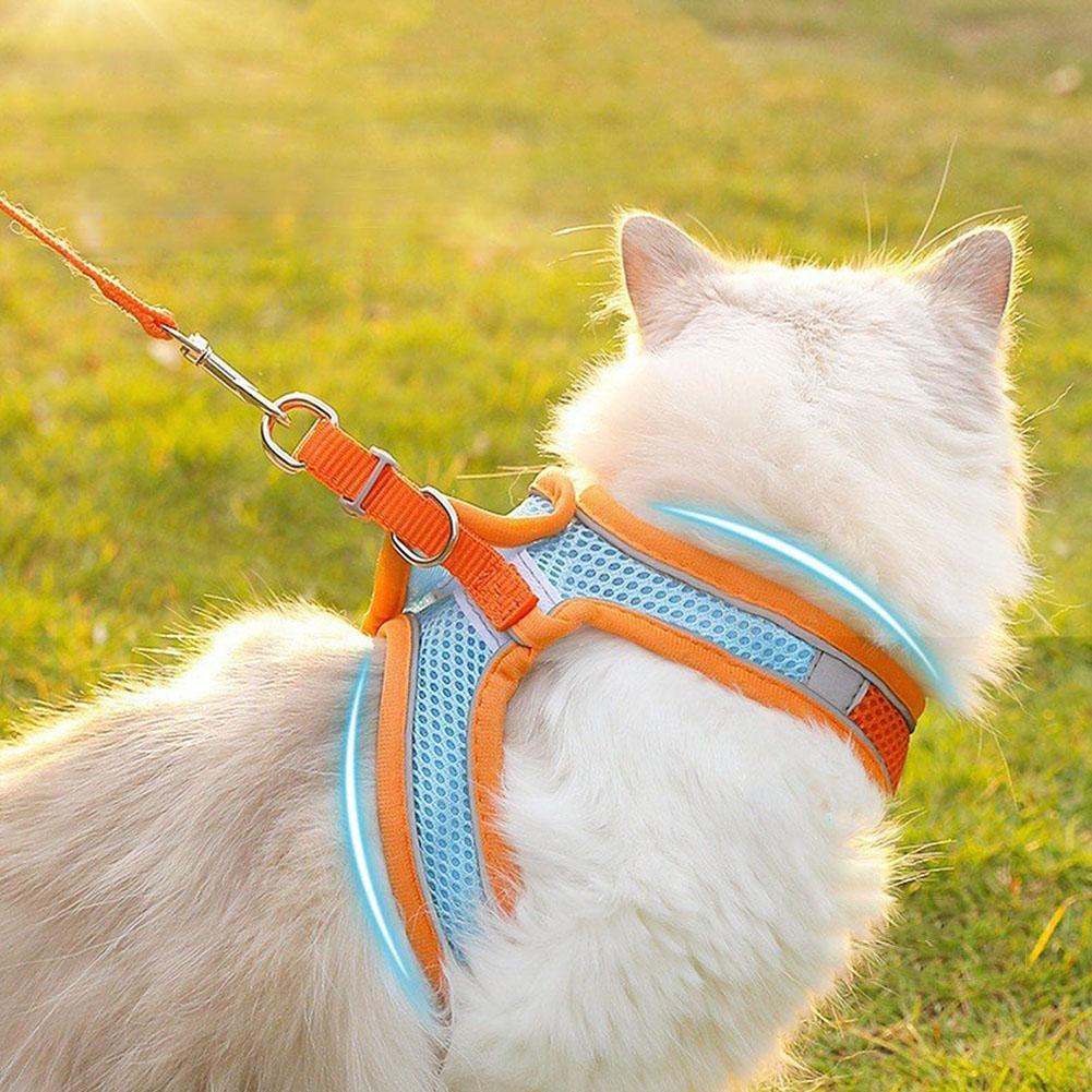 Pet Harness with Reflective Strip Cat Dog Harnesses And Leashes Set Adjustable Pet Harness Vest Pet Supplies for Outdoor Walking