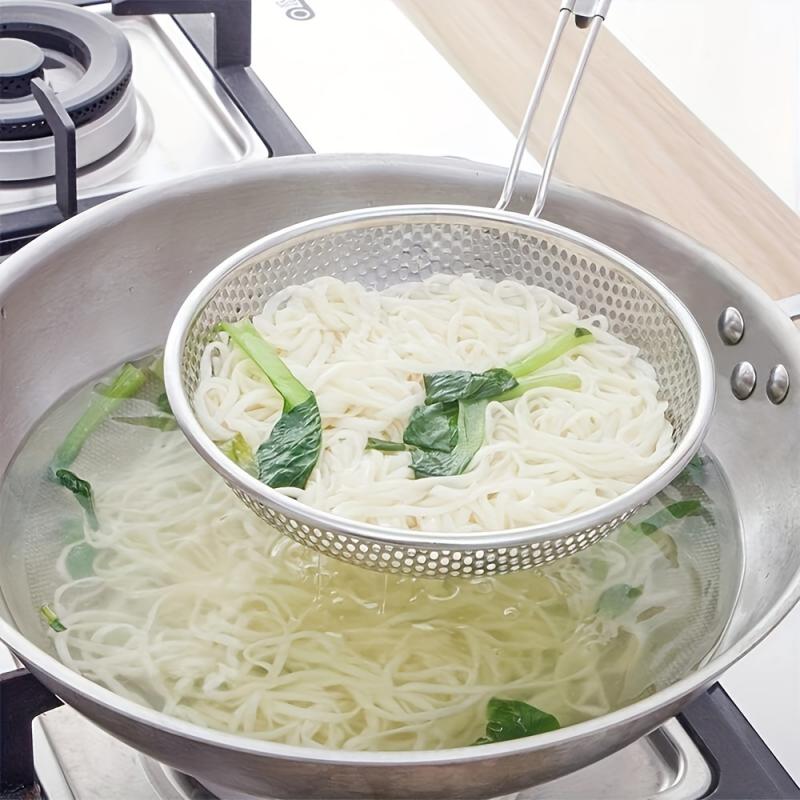 Stainless Steel Strainer Skimmer With Heat-Resistant Wooden Handle - Oil Filter Mesh Kitchen Tool Multi-Purpose Durable Kitchen Utensil