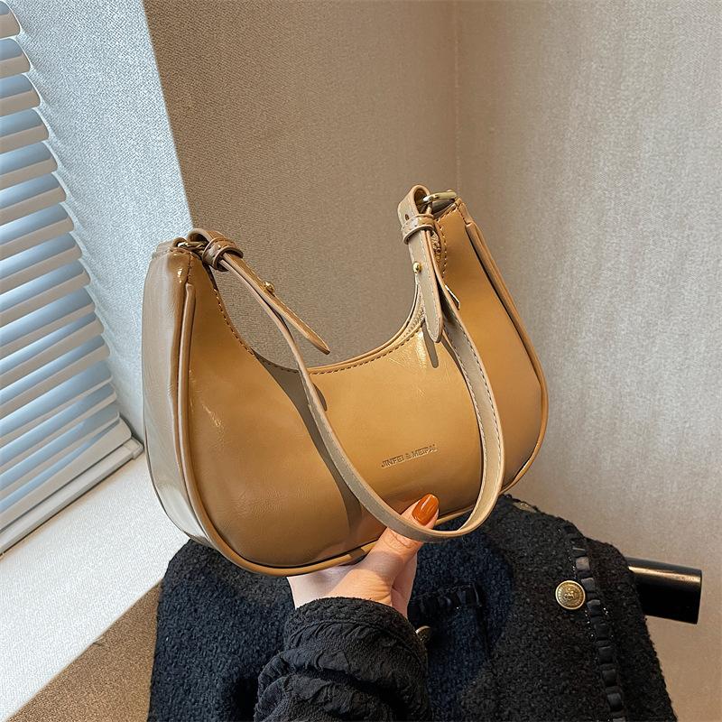 High-end Niche Underarm Bag Shoulder Bag Oil Skin Texture Underarm Bag Women