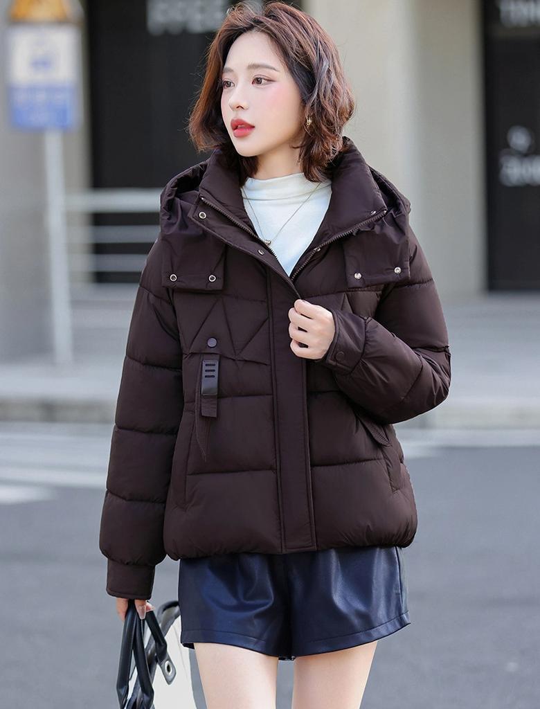 Dámská krátká větruodolná zateplená zimní bunda s kapucí a raglánovými rukávy