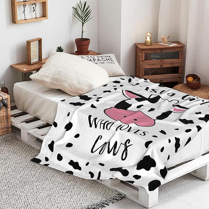Cute Cow Blanket Sofa Bed Couch Cozy Soft Flannel Blankets for Cows Lovers Cows Throw Blanket for Girls Kids Adults Home Decor