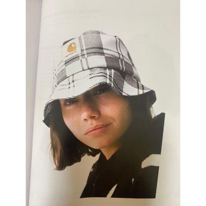 Used carhartt wip bucket hat