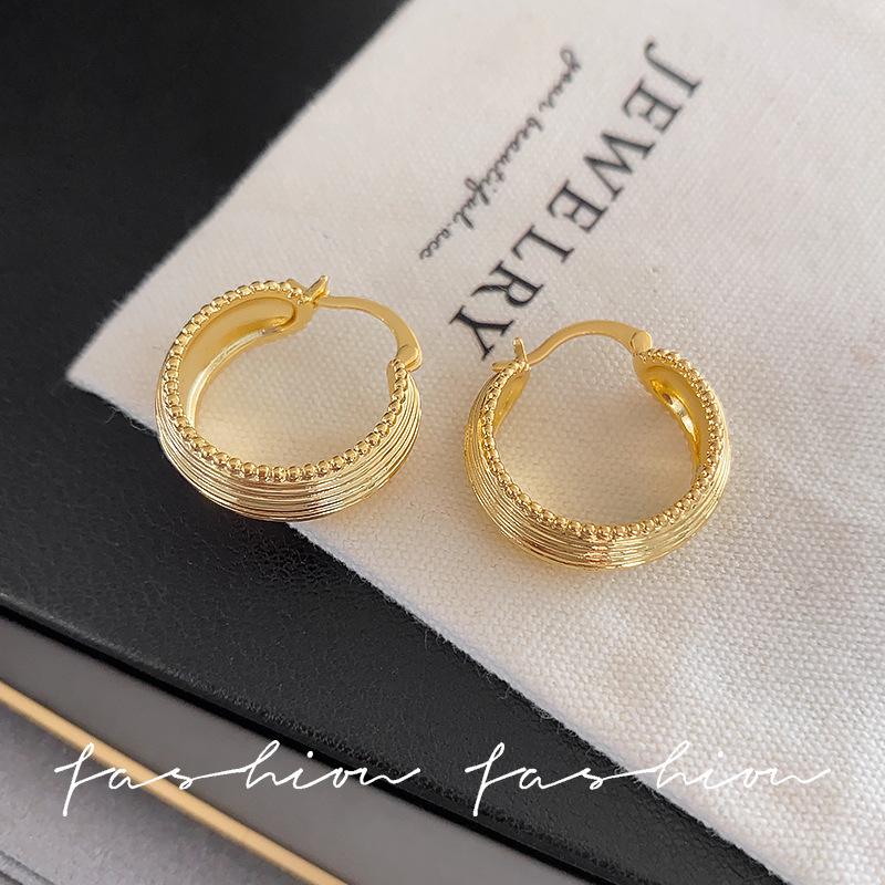 Niche versatile cold wind earrings k real gold electroplating temperament exaggerated trend multi-layer brushed fashion earrings women