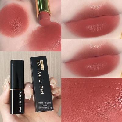 Rouge à lèvres mat Helen Beauty: Hydratant, ne se décolore pas, ne colle pas, adapté aux étudiants.