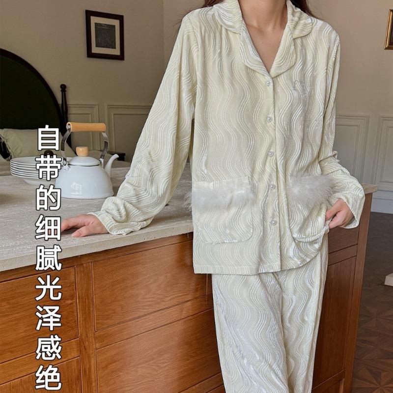 Light luxury style autumn new pajamas set long-sleeved autumn and winter loungewear two-piece living clothes women