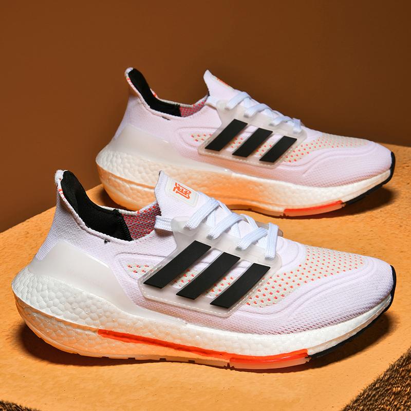 Summer Hot Selling Fashionable Cushioning Running Shoes, Comfortable and Breathable Sports Shoes