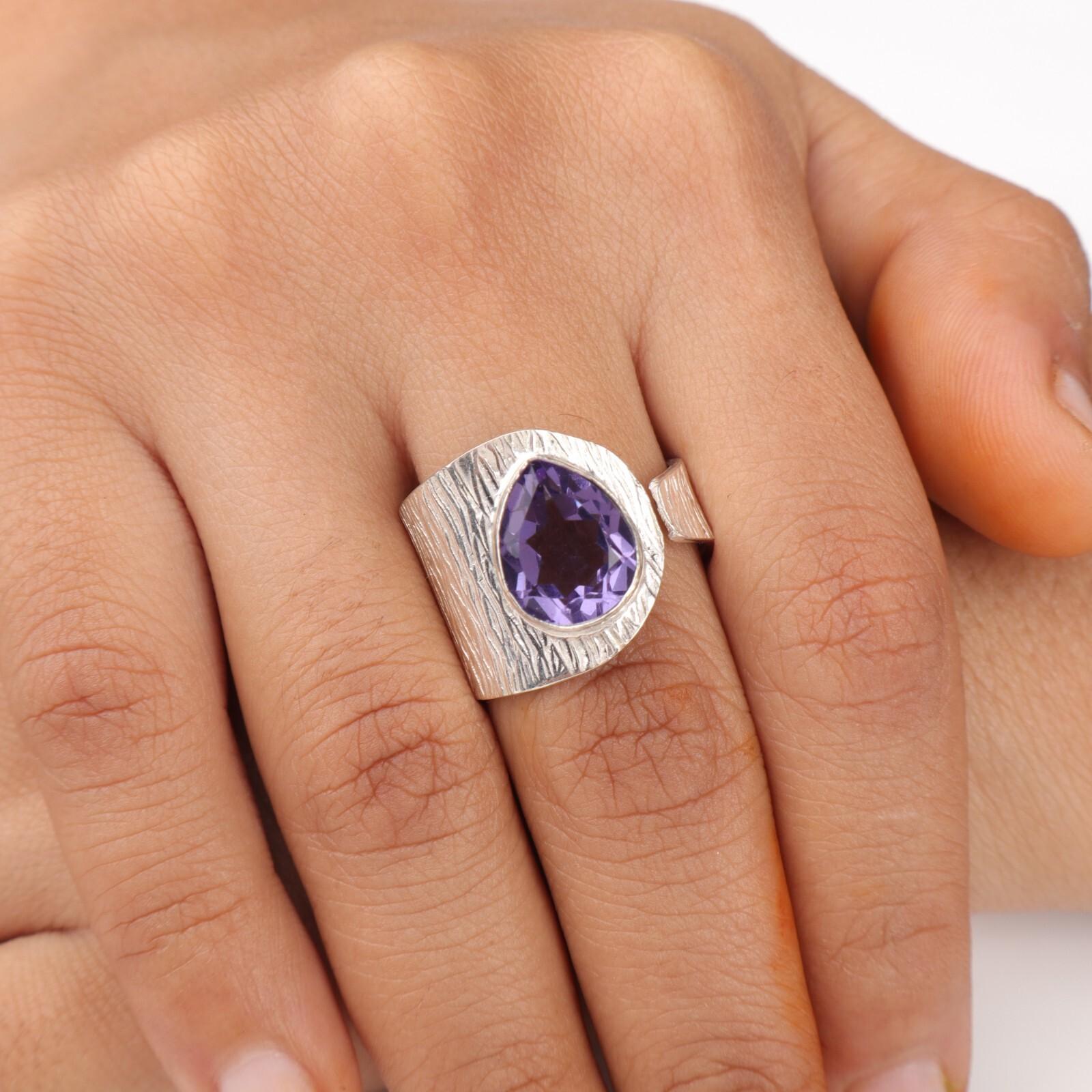 

Иолит Драгоценный камень 925 Стерлинговое серебро Ювелирные изделия ручной работы Модное кольцо для жены RR-63-7 12