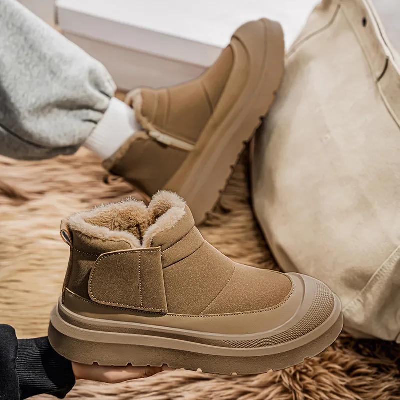 Winter Men's Thick-soled Anti-snow Boots, Padded and Thickened Cotton Shoes,Outdoor Anti-slip  Wear-resistant Casual Short Boots