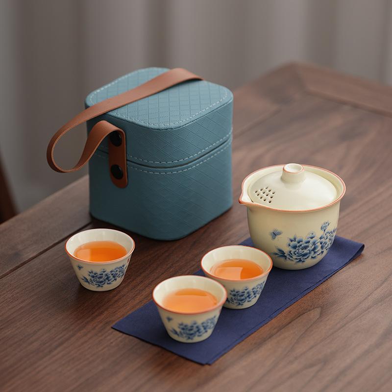 New Chinese Ru Kiln Travel Tea Set Qingyun Hand Grab Pot Ceramic Portable Outdoor Camping Tea Set