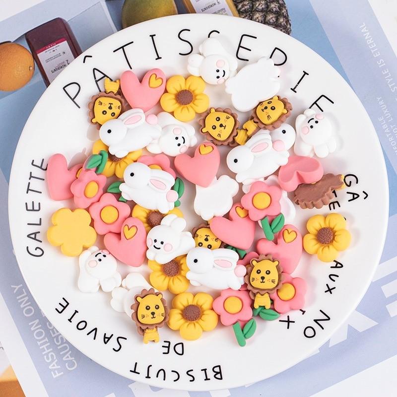 DIY Resin Cartoon Bunny & Flower Heart 3D Stickers for Phone Cases & Cups