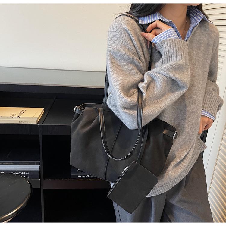 Women's Retro Matte Deerskin Tote - Large Capacity Versatile Shoulder Bag