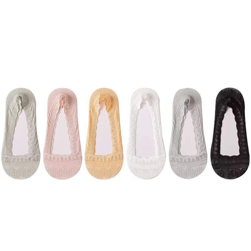 Women's Lace Invisible Stockings Spring/Summer Ultra-Thin Shallow Cut Breathable Silicone Lace Boat Socks Short Socks