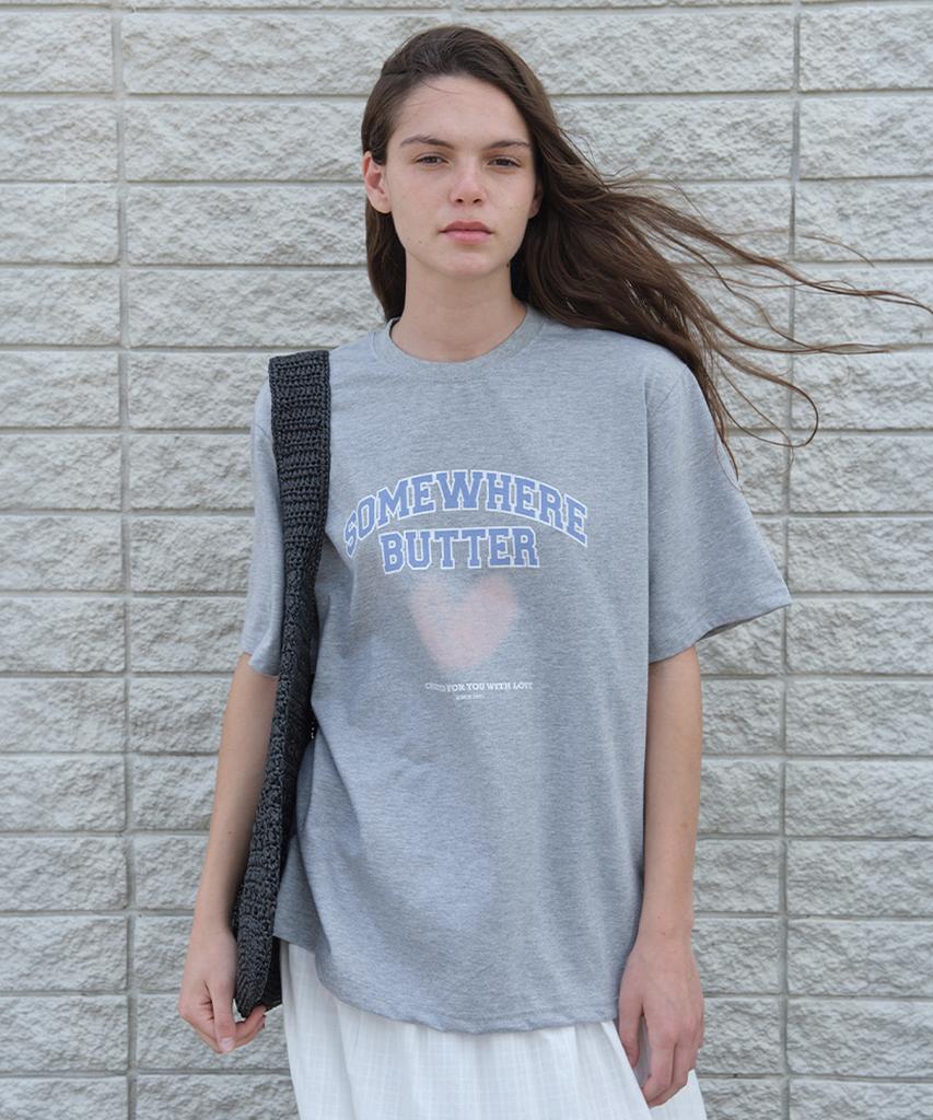 Sseomweeobeoteo Fuzzy Heart Logo Over-Fit Top - Gray