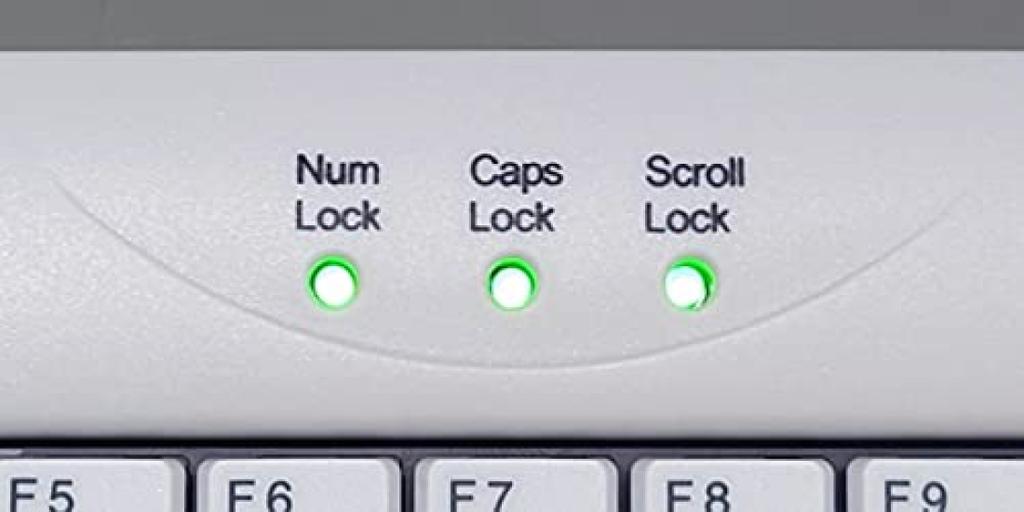 Kanai Electric Industrial USB Mini Keyboard Pro with Stick Pointer English Layout Mini Keyboard Compact White HMB632KUS/R