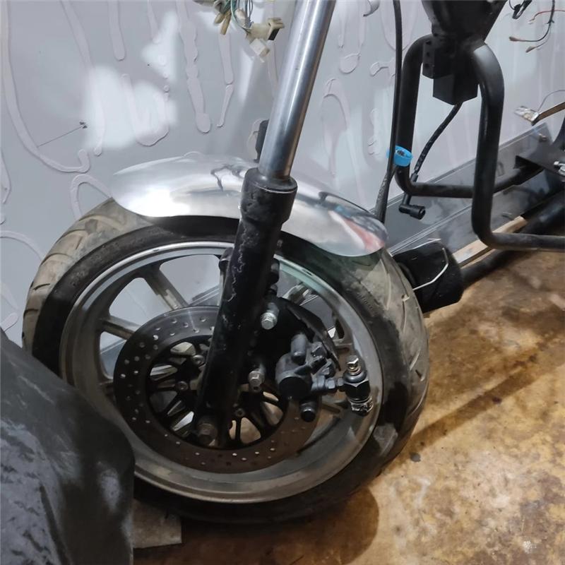 

Motorcycle Front Mudguard Forharley Touring Chopper Bobber Motorcycle Accessories срібний