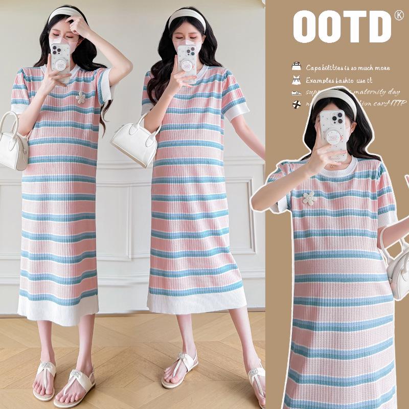 2026 Summer Korean Style Colorful Knit Maternity Dress - Short Sleeve, Gentle, Slimming, Long Design. L
