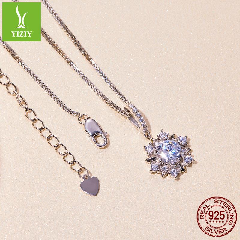 One Carat Sparkling Moissanite Necklace, Noble And Elegant Starburst S925 Silver Necklace Collarbone Chain