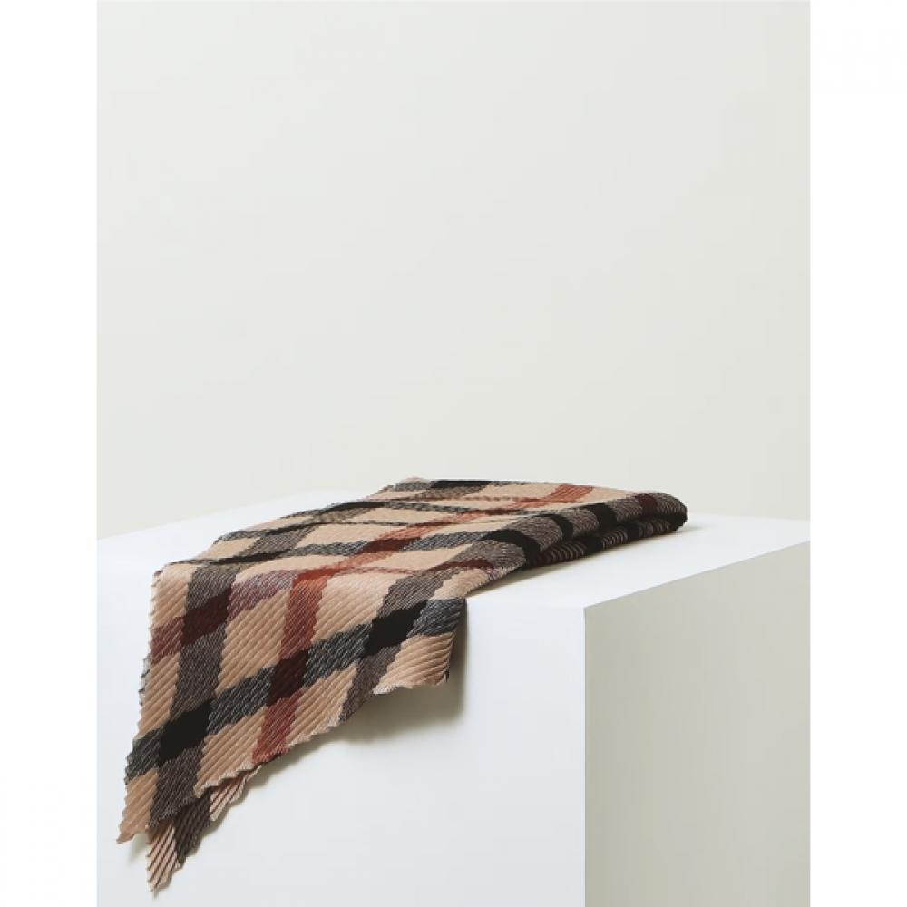 Daks Wool 100 Brown Check Pleated Muffler Dcsc6f581w3